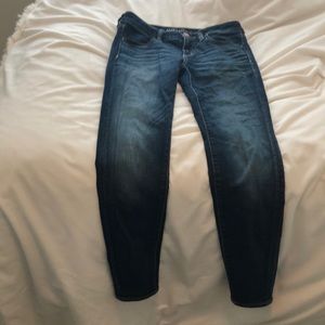 Low rise jeans